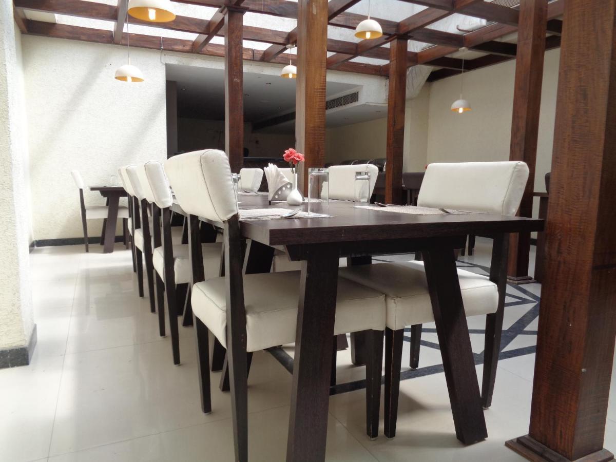 Orbit Hotel - Bagdogra Eksteriør bilde