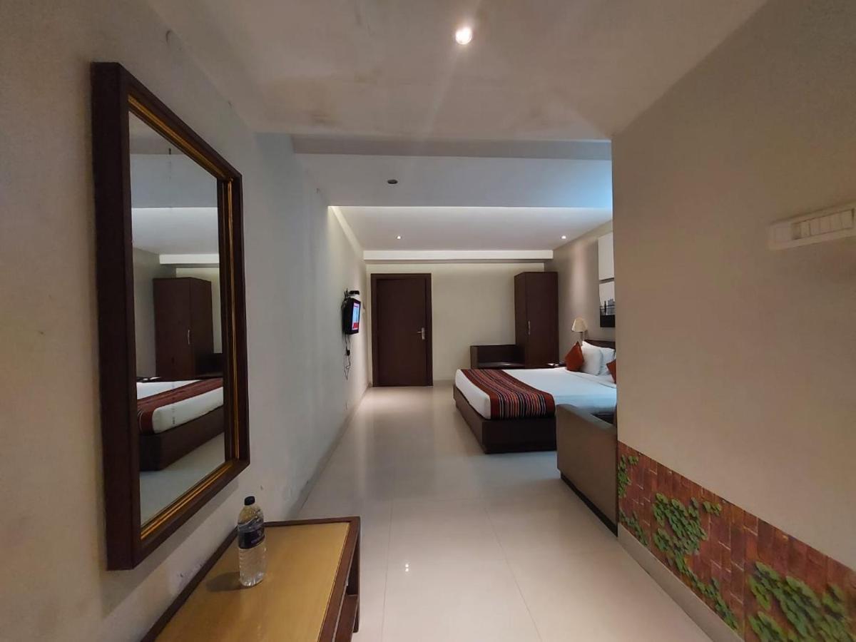 Orbit Hotel - Bagdogra Eksteriør bilde